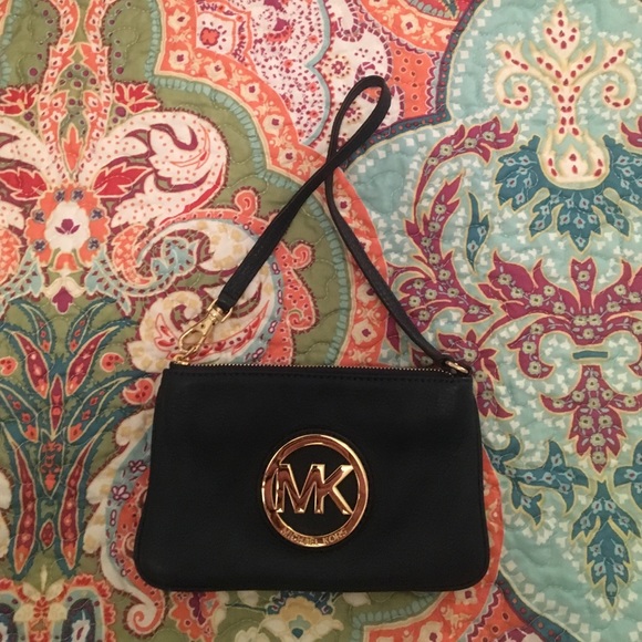 Michael Kors Wristlet Clutch