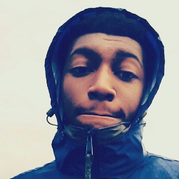 Meet your Posher, Joshua - Picture 1 of 1