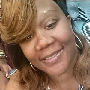 Meet your Posher, Denice