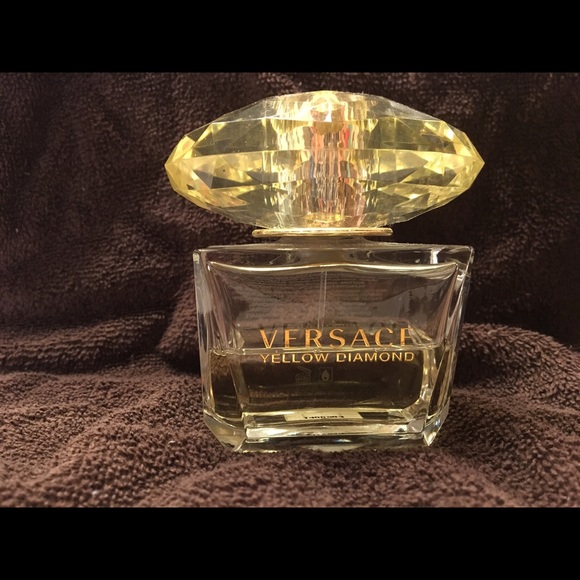 Versace Yellow Diamond fragrance