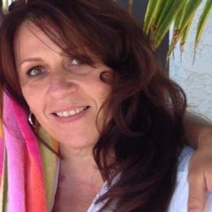 Meet your Posher, Lloydine