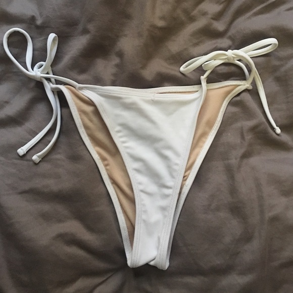 Forever 21 cheeky bottoms