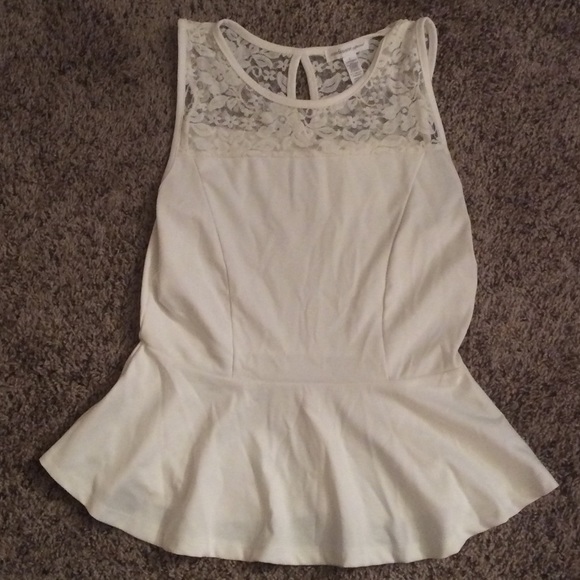 White Lace Peplum Flare Sleeveless Top - Large