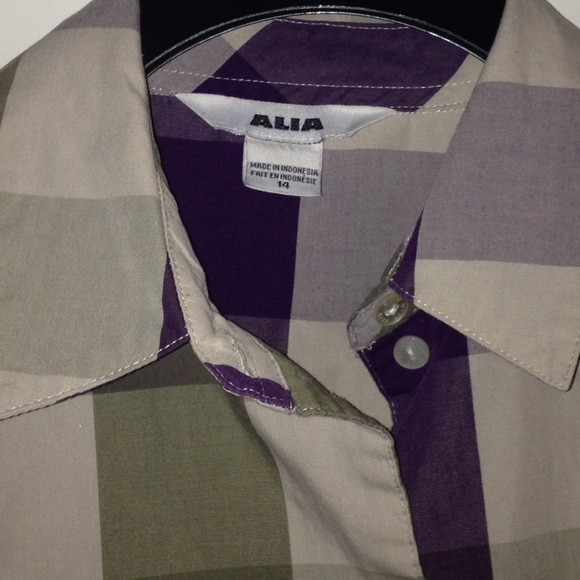 *sold* - Picture 2 of 2