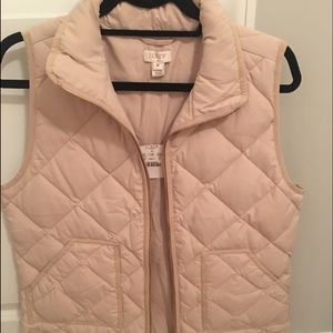 NWT Size Medium J Crew Cream Vest