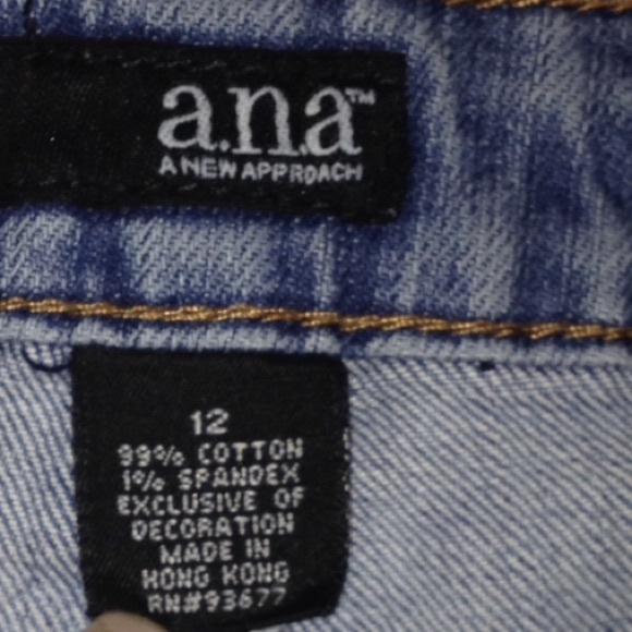 Distressed Jean - Picture 2 of 3