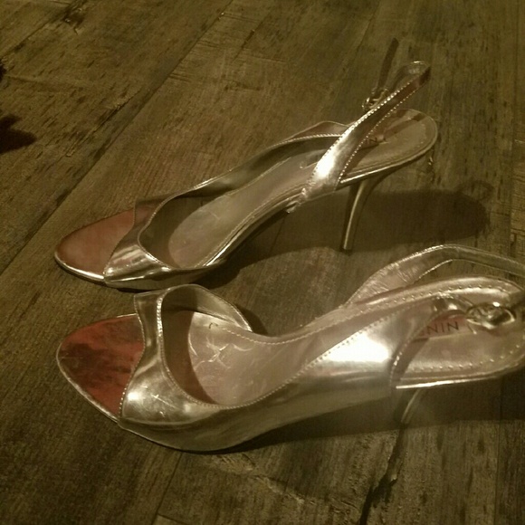 Silver slingbacks