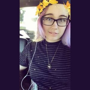 Meet your Posher, Bethanie