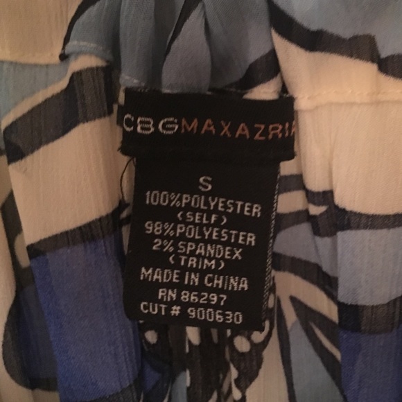 BCBG blue & white floral blouse - Picture 4 of 4