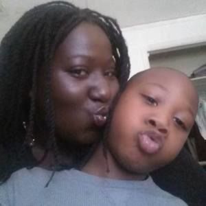 Meet your Posher, Gloria