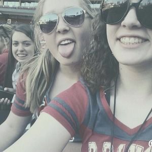 Meet your Posher, Taylor