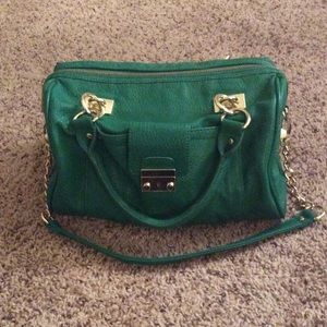 Olivia + Joy handbag. Green & gold.