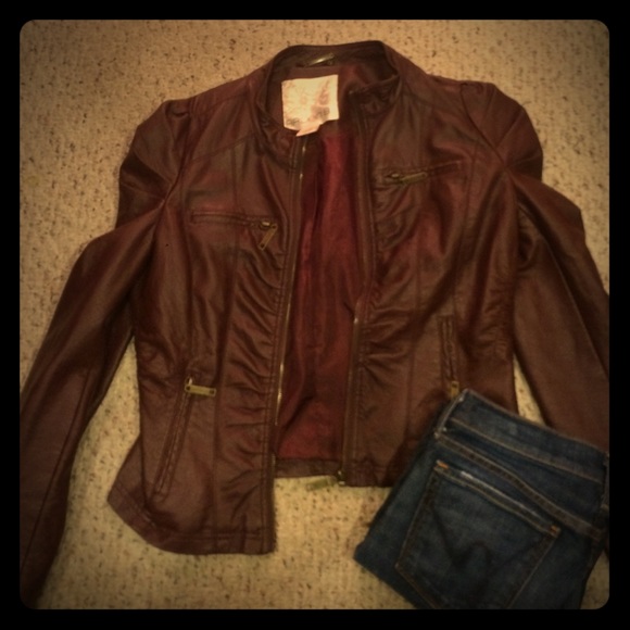 Arden B Jackets & Blazers - Arden B burgundy jacket
