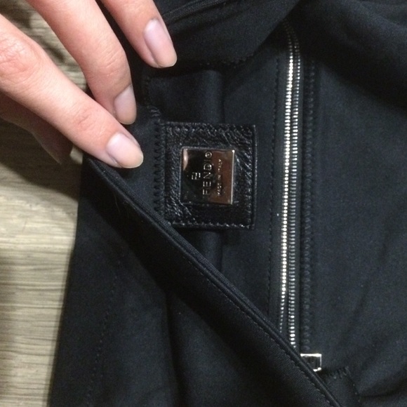 HP 🎉 Fendi Black Baguette with Silver Hardware - Picture 7 of 8