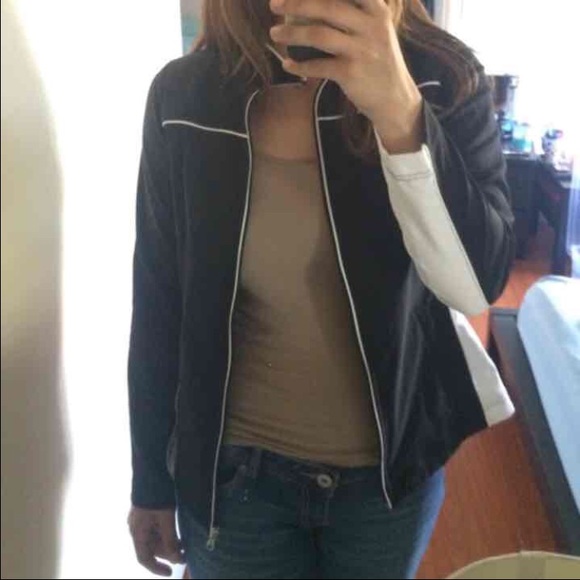 Sports jacket/ windbreaker