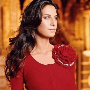 Anthropologie sleeping on Snow