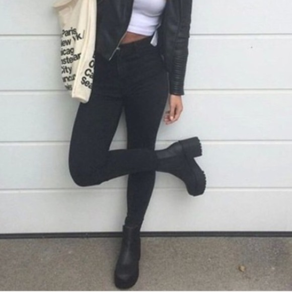 Black American eagle jeans