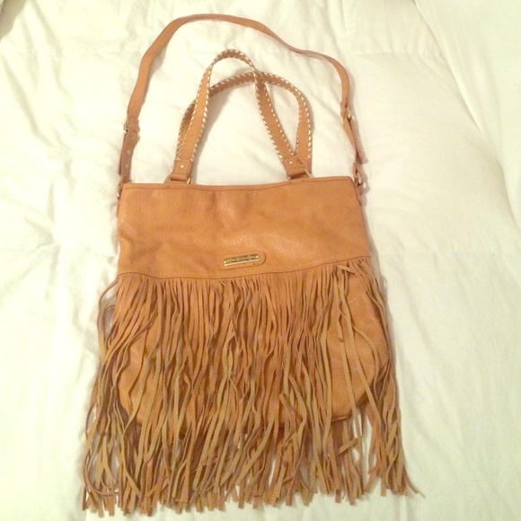 Steve Madden fringe purse. Great condition!