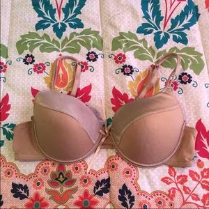 Nude bra