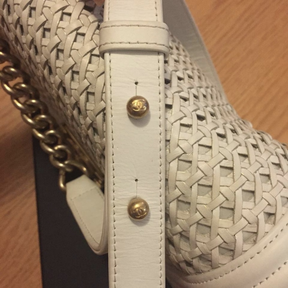 💢SOLD💢CHANEL Braided Sheepskin Medium Boy, White - Picture 7 of 8
