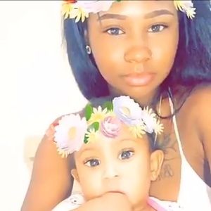 Meet your Posher, Nikki