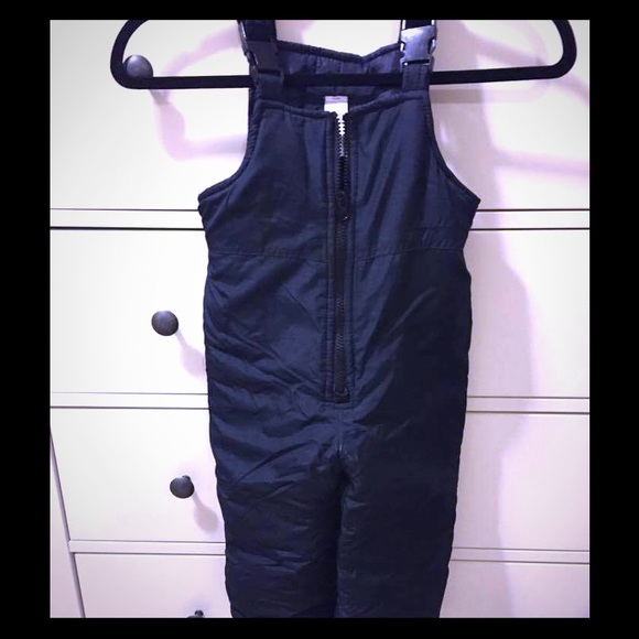 Like New! Carter's 3T overall Snow Bib suit Blk ⛄️