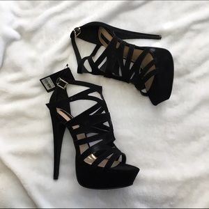 Black Forever 21 Heels