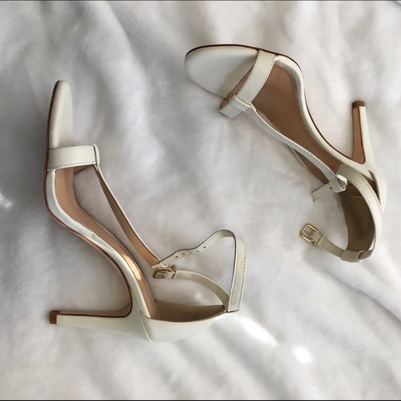 White Antonio Melani Heels - Picture 2 of 4