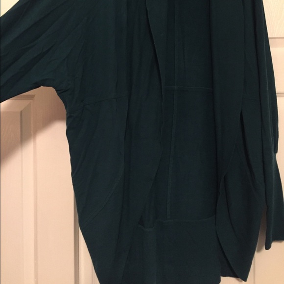 Throw Shrug - Picture 3 of 4