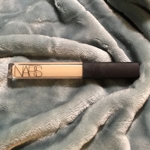 NARS Radiant Creamy Concealer - Chantilly