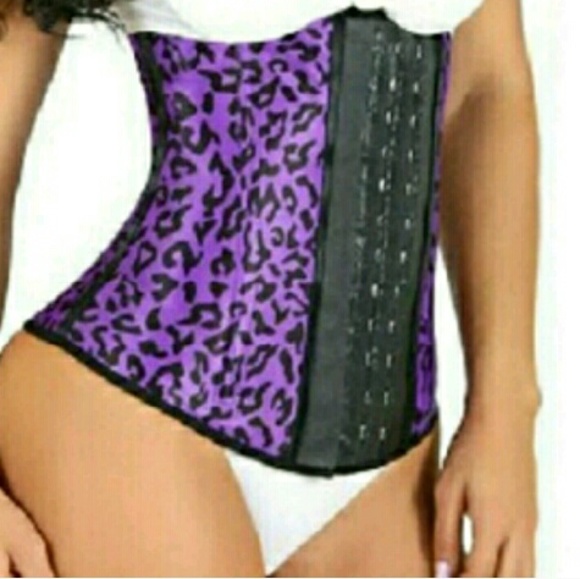 Waist trainer