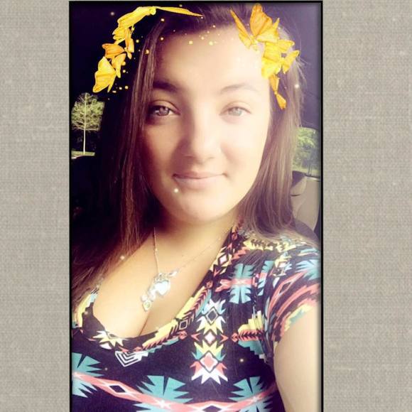 Meet your Posher, Michaela - Picture 1 of 1