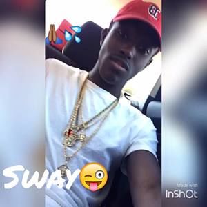 Meet your Posher, Devonte