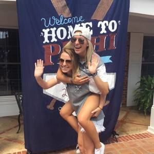 Meet your Posher, Shelby