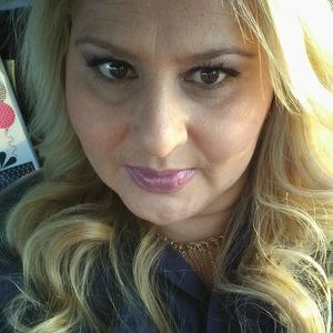 Meet your Posher, Leticia