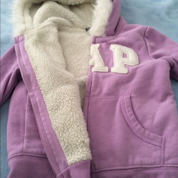 4/5t Gap hooded lined sweater - Picture 2 of 2