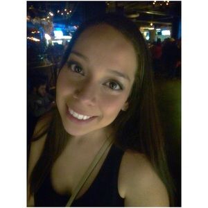 Meet your Posher, Blanca