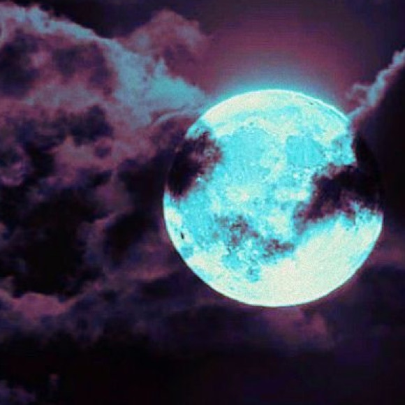 Bella's Blue Moon