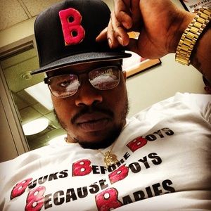 Meet your Posher, Mikail