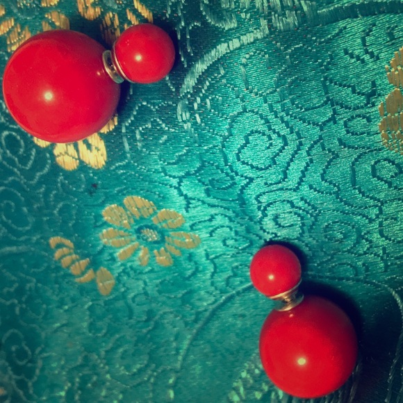 Tomato red double sided earrings - Picture 1 of 1