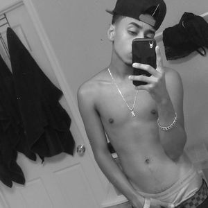 Meet your Posher, Mickey