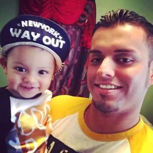 Meet your Posher, Bayron