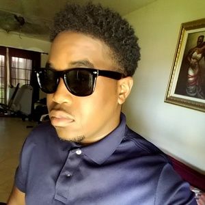 Meet your Posher, Amir