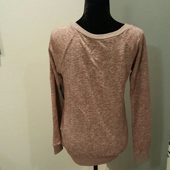 NWT- Women's Volcom Sweatshirt- - Picture 2 of 3