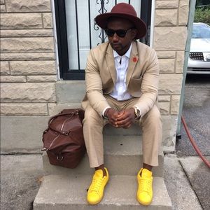 Meet your Posher, Jonathan