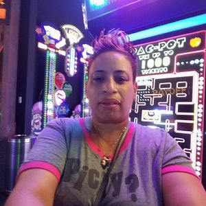 Meet your Posher, Tina