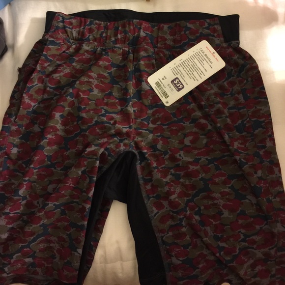 Lululemon men's T.H.E. short lux shorts size M