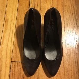 Nine West Brown Leather Platform Pumps