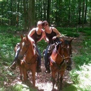 Meet your Posher, Danielle