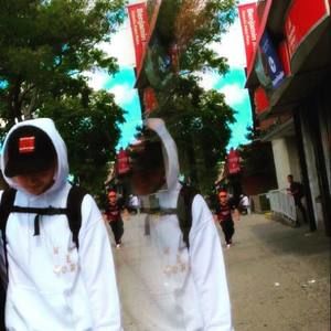 Meet your Posher, Thomas j